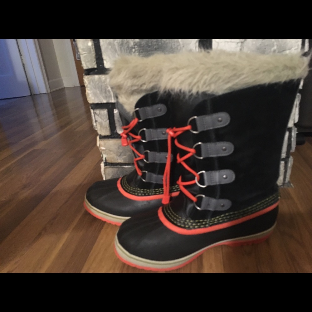 Sorel Joan of Arctic Waterproof boots